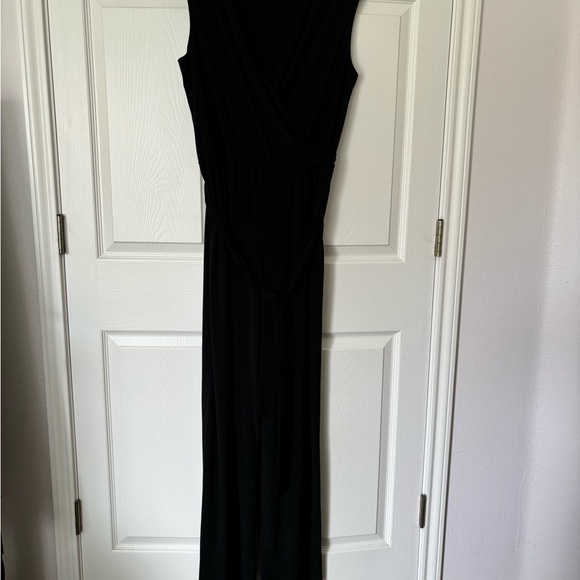 NWT Annalee + Hope Jumpsuit black Sleeveless Faux Wrap V Neck Sz L - Picture 7 of 7
